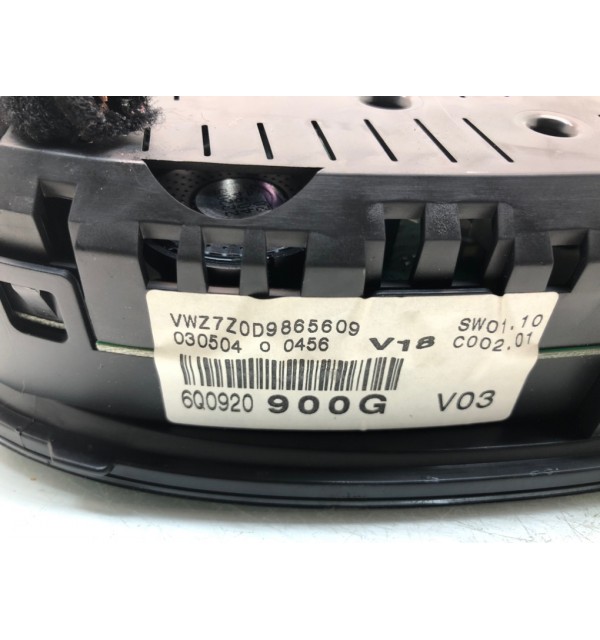 Щиток приборов (приборная панель) бу для Volkswagen Polo  1.4 TDi,  2004 г. бу контрактные купить в Спб