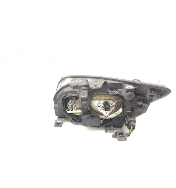 Фара правая бу для Ford Focus 2 1.6 i,  2006 г.