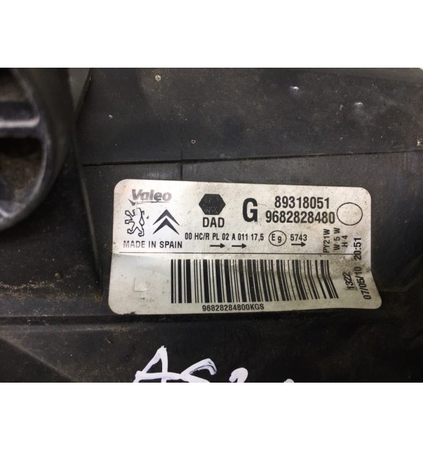 Фара левая бу для Citroen Berlingo  1.6 HDi,  2010 г. бу контрактные купить в Спб
