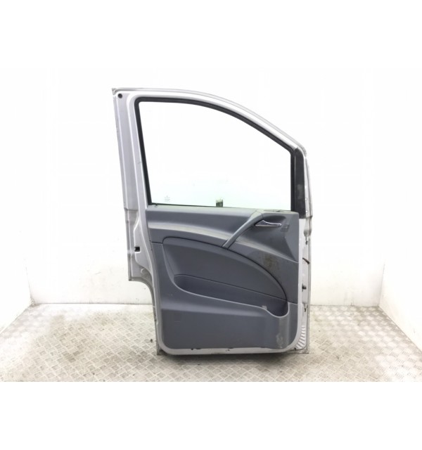 Дверь передняя левая бу для Mercedes Vito W639 2.2 CDi,  2008 г. бу контрактные купить в Спб
