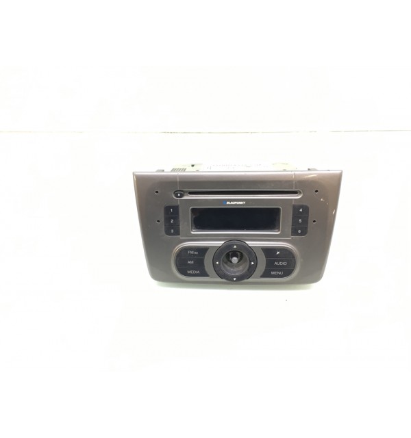 Магнитола бу для Alfa Romeo MiTo  1.4 i,  2009 г. бу контрактные купить в Спб