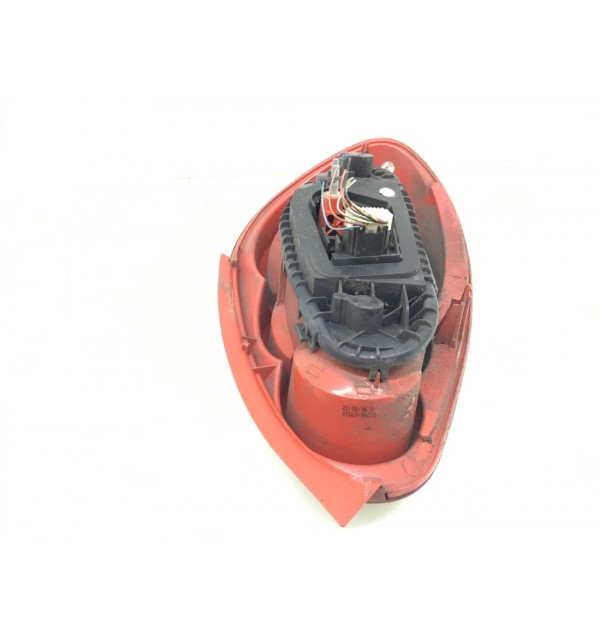 Фонарь задний левый бу для Toyota Aygo  1.0 i,  2006 г. бу контрактные купить в Спб