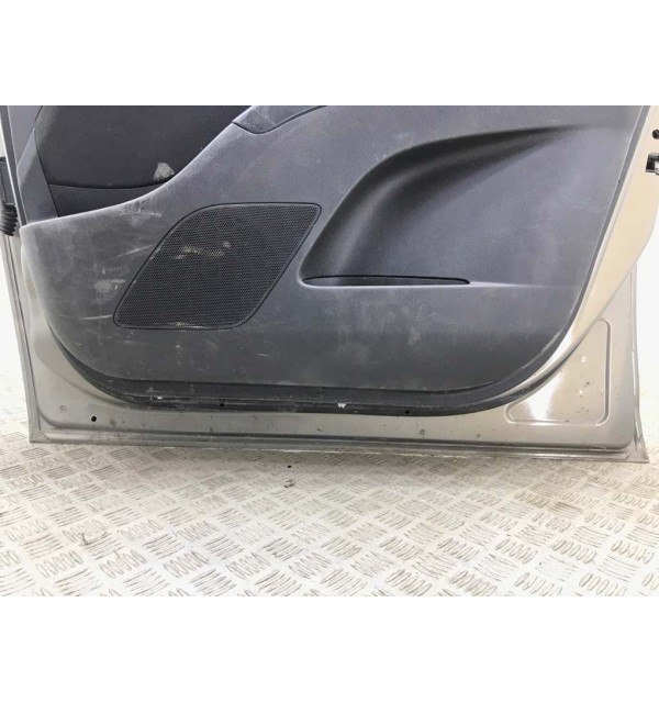 Дверь передняя правая бу для Opel Meriva B 1.4 Ti,  2011 г. бу контрактные купить в Спб