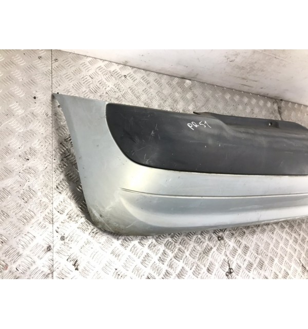 Бампер задний бу для Renault Clio  1.1,  2004 г. бу контрактные купить в Спб