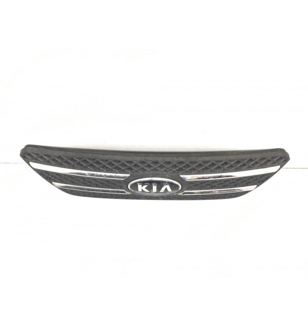 Решетка радиатора бу для Kia Ceed  1.6 CRDi,  2008 г. бу контрактные купить в Спб