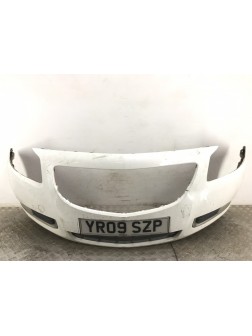 Бампер передний бу для Opel Insignia  1.8 i,  2009 г.