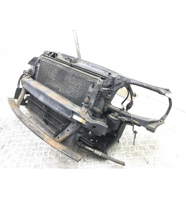 Панель передняя (телевизор) бу для Seat Exeo  2.0 TDI,  2011 г. бу контрактные купить в Спб