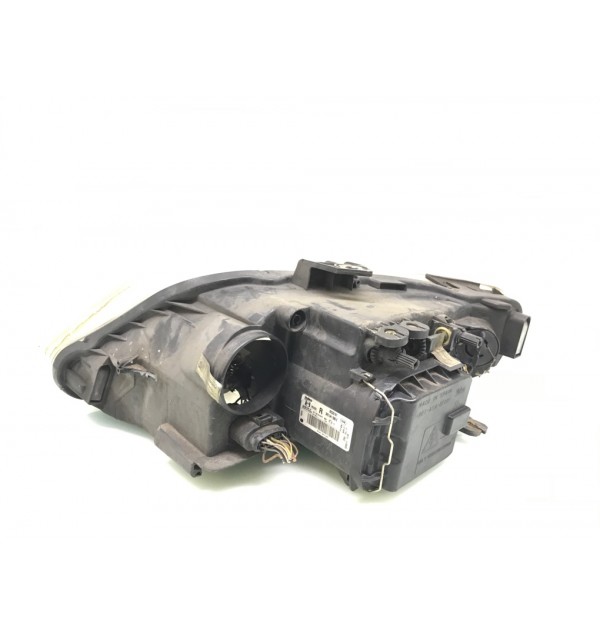 Фара правая бу для Seat Exeo  2.0 TDI,  2011 г. бу контрактные купить в Спб