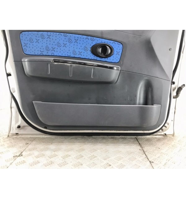 Дверь передняя левая бу для Chevrolet Matiz  1.0 i,  2009 г. бу контрактные купить в Спб