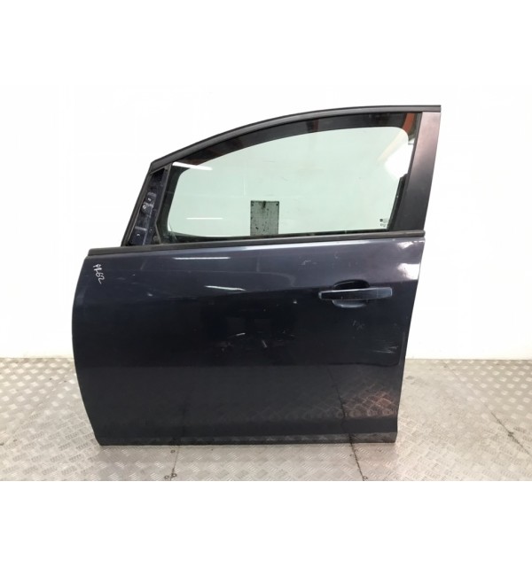 Дверь передняя левая бу для Opel Astra J 1.3 CDTi,  2010 г. бу контрактные купить в Спб