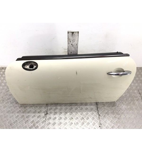 Дверь передняя левая бу для Mini One R56 1.4 i,  2008 г. бу контрактные купить в Спб