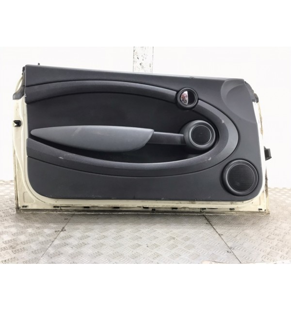Дверь передняя левая бу для Mini One R56 1.4 i,  2008 г. бу контрактные купить в Спб
