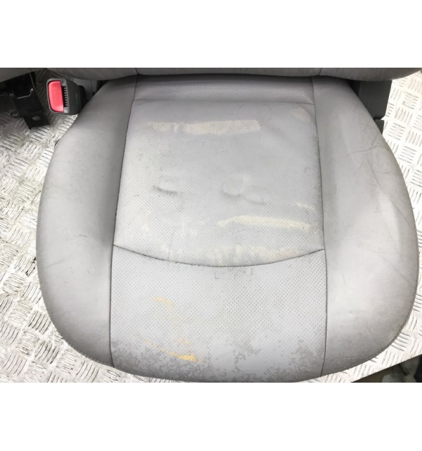 Салон (комплект сидений) бу для Hyundai Santa Fe 1 2.0 CRDi,  2006 г. бу контрактные купить в Спб