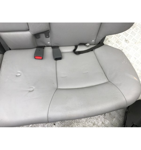 Салон (комплект сидений) бу для Hyundai Santa Fe 1 2.0 CRDi,  2006 г. бу контрактные купить в Спб