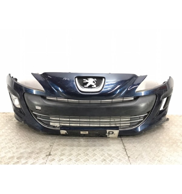 Бампер передний бу для Peugeot 308 T7 1.6 i,  2009 г. бу контрактные купить в Спб
