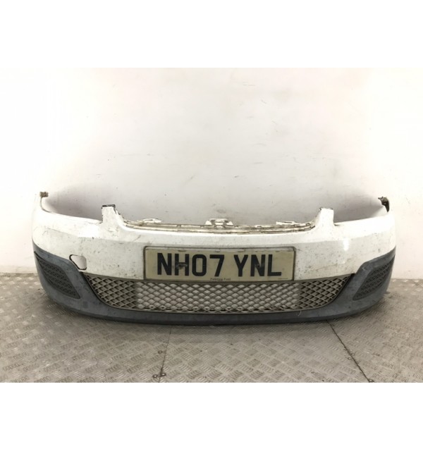 Бампер передний бу для Ford Fiesta  1.4,  2007 г. бу контрактные купить в Спб