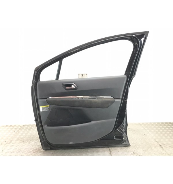 Дверь передняя правая бу для Peugeot 5008  1.6 HDi,  2011 г. бу контрактные купить в Спб