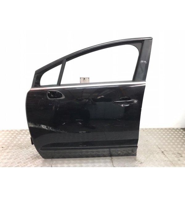 Дверь передняя левая бу для Peugeot 5008  1.6 HDi,  2011 г. бу контрактные купить в Спб