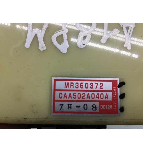 Блок управления печки/климат-контроля бу для Mitsubishi Galant  2.5 i,  1998 г. бу контрактные купить в Спб
