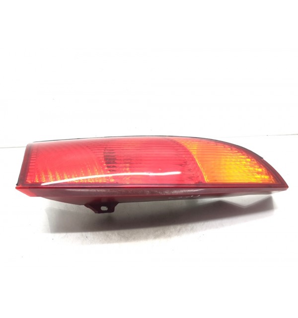Фонарь задний правый бу для Ford Focus 1 1.6 i,  2003 г. бу контрактные купить в Спб