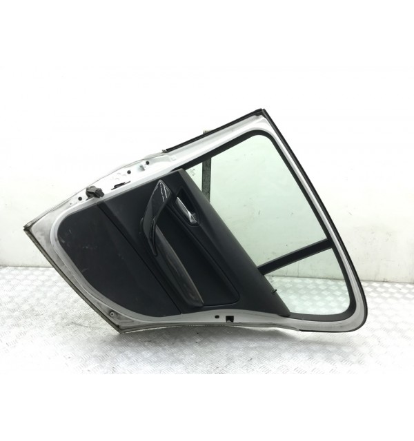 Дверь задняя правая бу для BMW 1 F20/F21 2.0 TD,  2013 г. бу контрактные купить в Спб