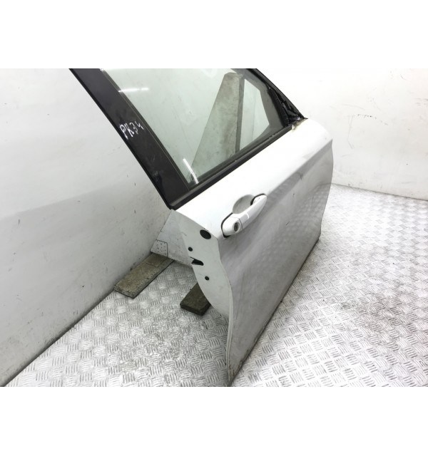 Дверь передняя правая бу для BMW 1 F20/F21 2.0 TD,  2013 г. бу контрактные купить в Спб