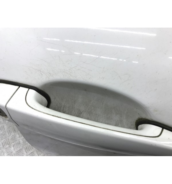 Дверь передняя правая бу для BMW 1 F20/F21 2.0 TD,  2013 г. бу контрактные купить в Спб