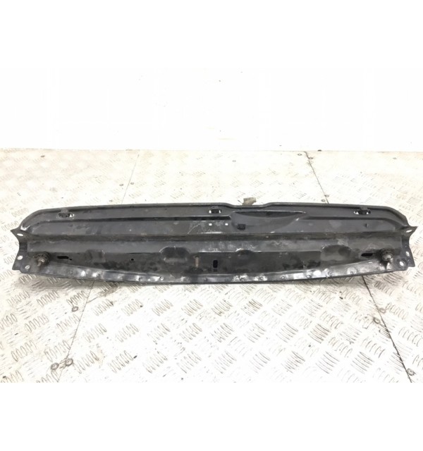 Планка под капот бу для Citroen Xsara Picasso  1.6 i,  2008 г. бу контрактные купить в Спб