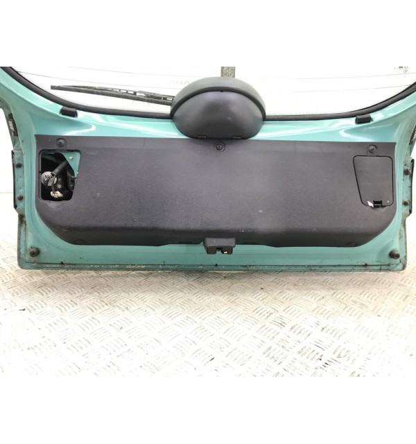 Крышка багажника бу для Daewoo Lanos  1.3 i,  2001 г. бу контрактные купить в Спб