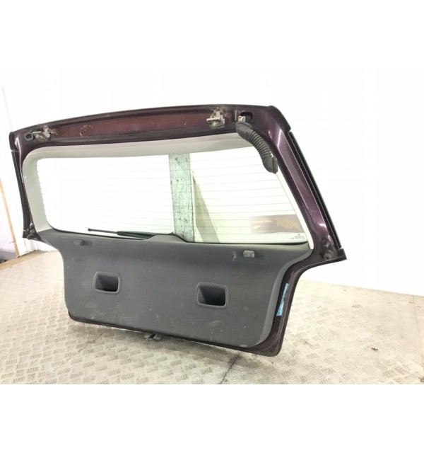 Крышка багажника бу для Volkswagen Polo  1.2 i,  2003 г. бу контрактные купить в Спб