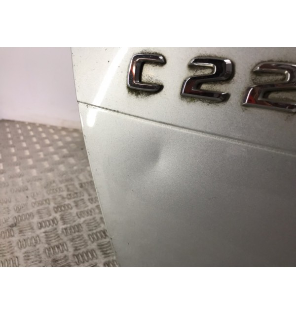 Крышка багажника бу для Mercedes C W204 2.2 CDi,  2008 г. бу контрактные купить в Спб