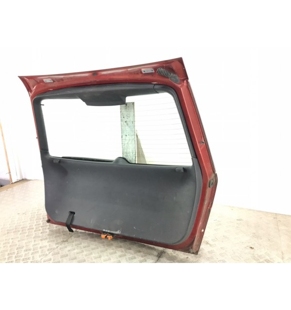 Крышка багажника бу для Skoda Fabia  1.4 i,  2002 г. бу контрактные купить в Спб