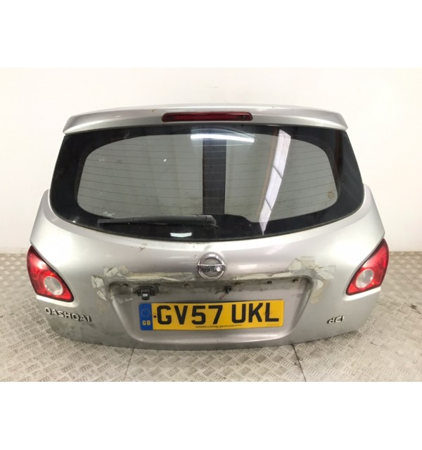 Крышка багажника бу для Nissan Qashqai  2.0 DCi,  2007 г. бу контрактные купить в Спб