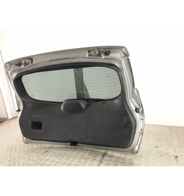 Крышка багажника бу для Nissan Qashqai  2.0 DCi,  2007 г. бу контрактные купить в Спб