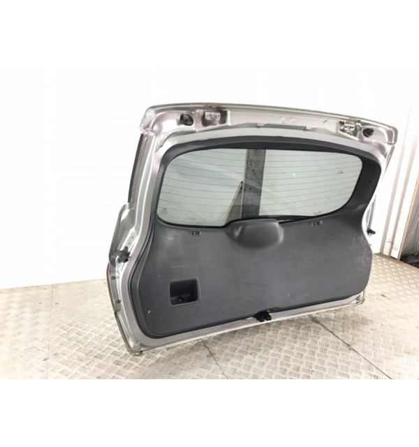 Крышка багажника бу для Nissan Qashqai  2.0 DCi,  2007 г. бу контрактные купить в Спб