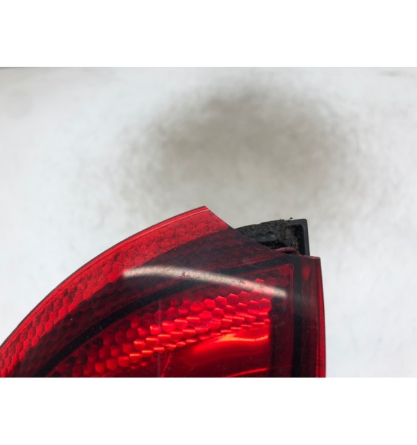 Фонарь задний левый бу для Volvo V50  2.0 TD,  2008 г. бу контрактные купить в Спб