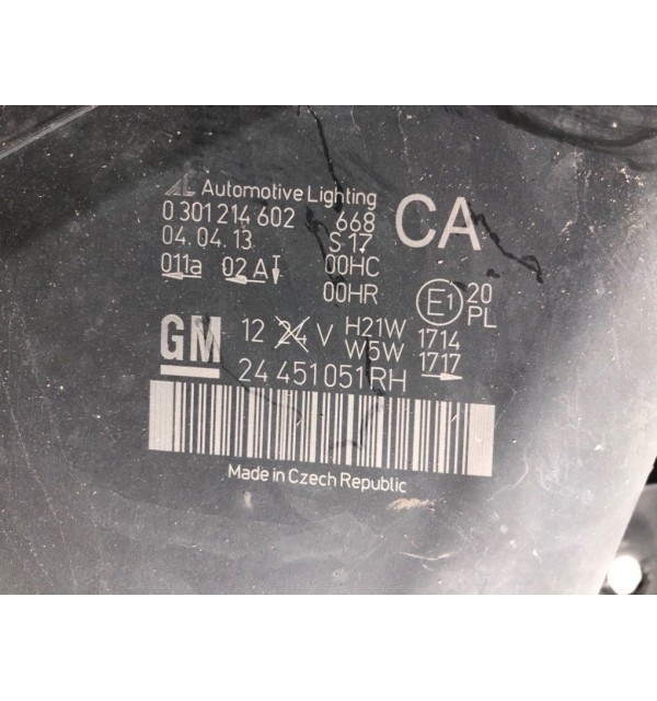 Фара правая бу для Opel Zafira B 1.7 CDTi,  2012 г. бу контрактные купить в Спб