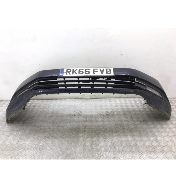 Бампер передний бу для Volkswagen Passat B8 1.6 TDi,  2016 г. бу контрактные купить в Спб