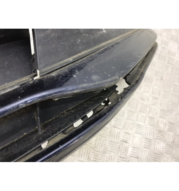 Бампер передний бу для Volkswagen Passat B8 1.6 TDi,  2016 г. бу контрактные купить в Спб
