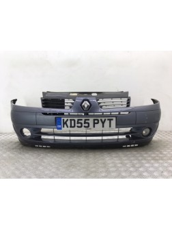 Бампер передний бу для Renault Clio  1.2 i,  2005 г.