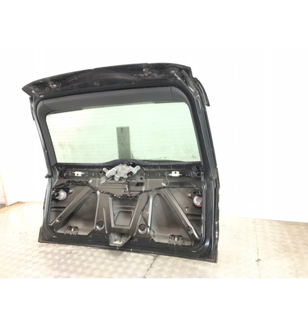 Крышка багажника бу для BMW X3 E83 3.0 i,  2004 г. бу контрактные купить в Спб