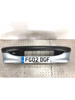 Бампер передний бу для Peugeot 206  1.4,  2002 г.