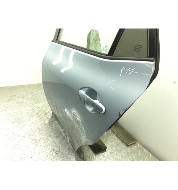 Дверь задняя левая бу для Toyota Auris  1.6 i,  2009 г. бу контрактные купить в Спб