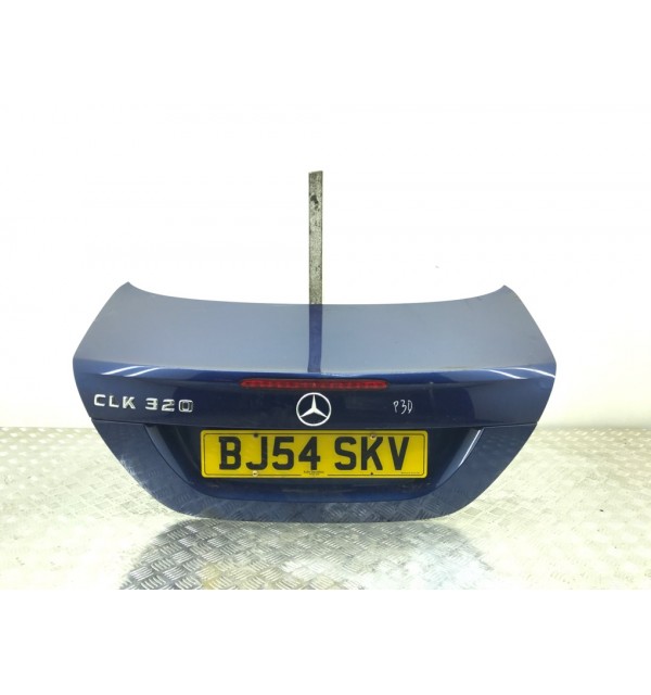 Крышка багажника бу для Mercedes CLK W209 3.2 i,  2004 г. бу контрактные купить в Спб