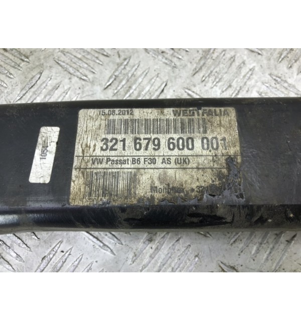 Прицепное устройство (фаркоп) бу для Volkswagen Passat B6 1.9 TDi,  2008 г. бу контрактные купить в Спб