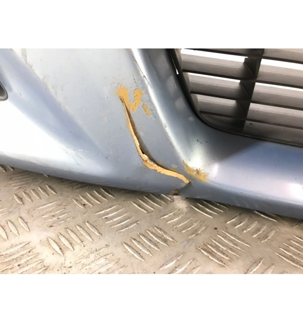 Бампер передний бу для Opel Tigra B 1.8 i,  2005 г. бу контрактные купить в Спб