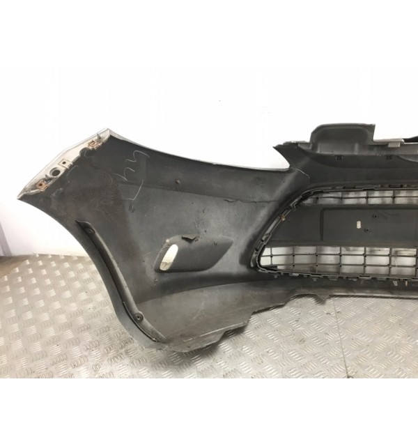 Бампер передний бу для Ford Fiesta  1.6 TDCi,  2011 г. бу контрактные купить в Спб
