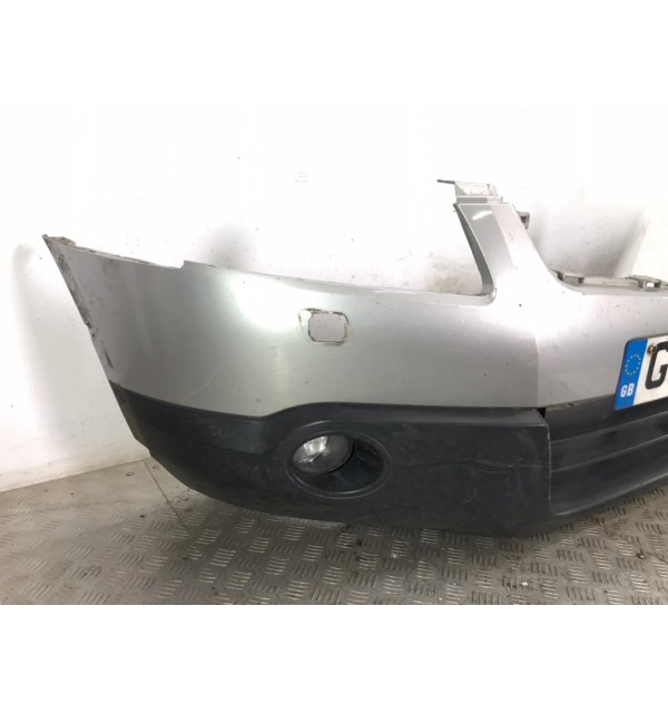 Бампер передний бу для Nissan Qashqai  2.0 DCi,  2007 г. бу контрактные купить в Спб