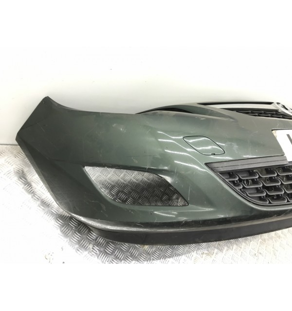 Бампер передний бу для Opel Astra J 1.7 CDTi,  2010 г.