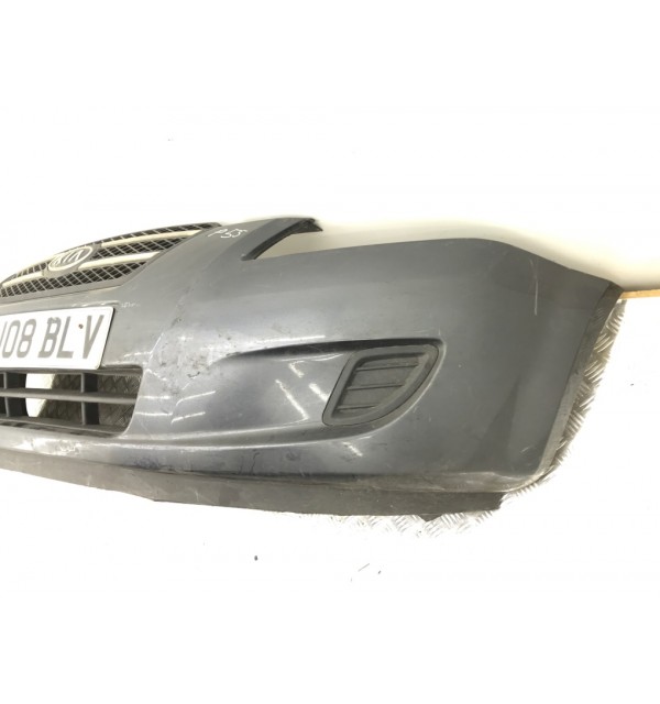 Бампер передний бу для Kia Ceed  1.6 CRDi,  2008 г. бу контрактные купить в Спб